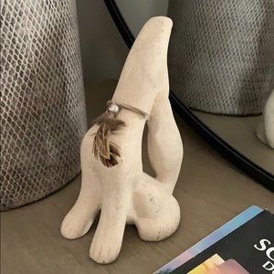 Ceramic Howling Coyote